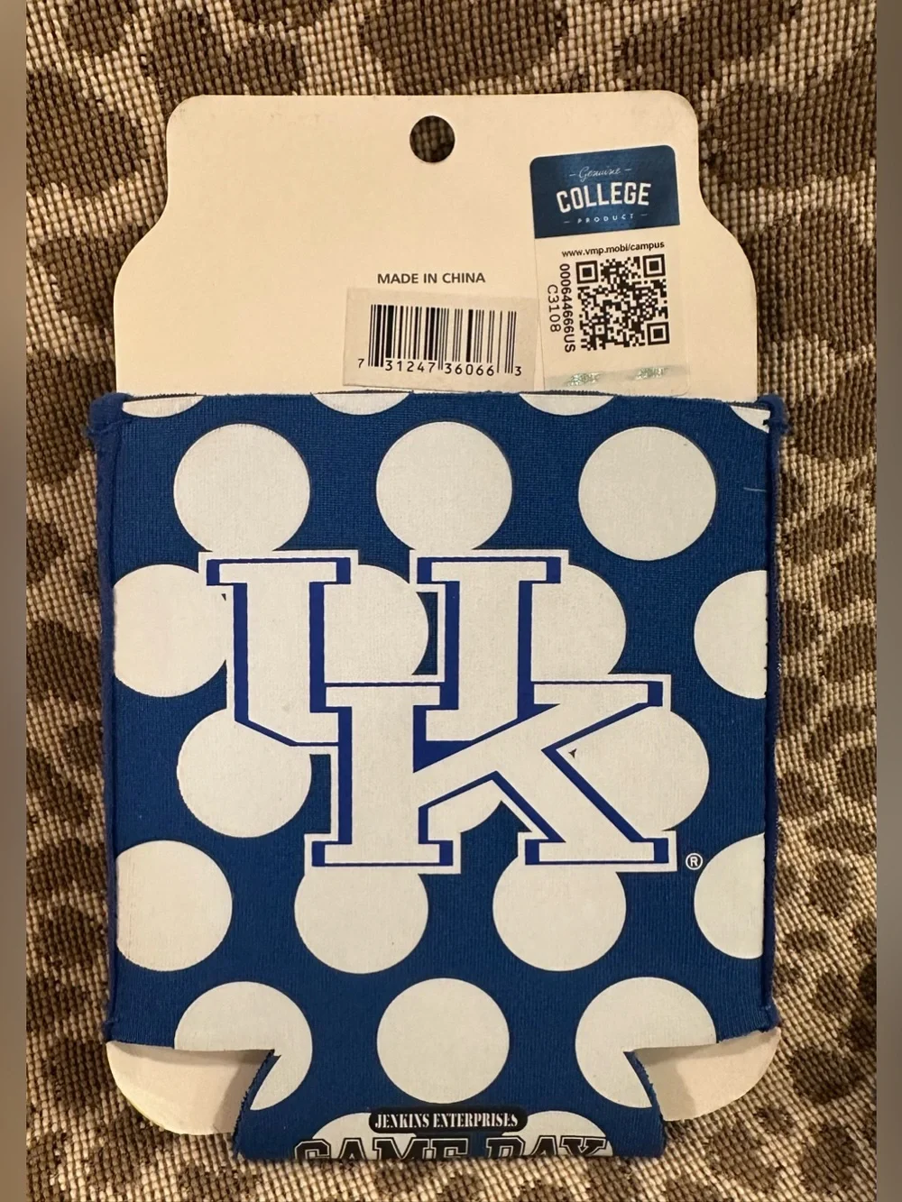 Lot of 2 Kentucky Wildcats Insulating Can Coolie Koozie~Game Day Outfitters~NWT